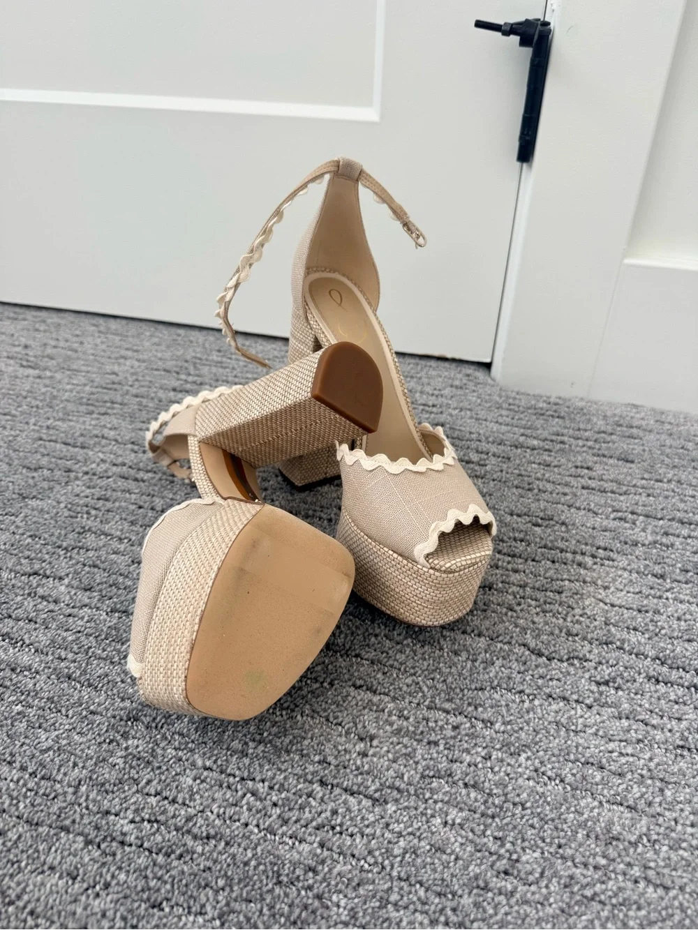 Sam Edelman Beige Cream Platform Peep-Toe Ankle-Strap Heels